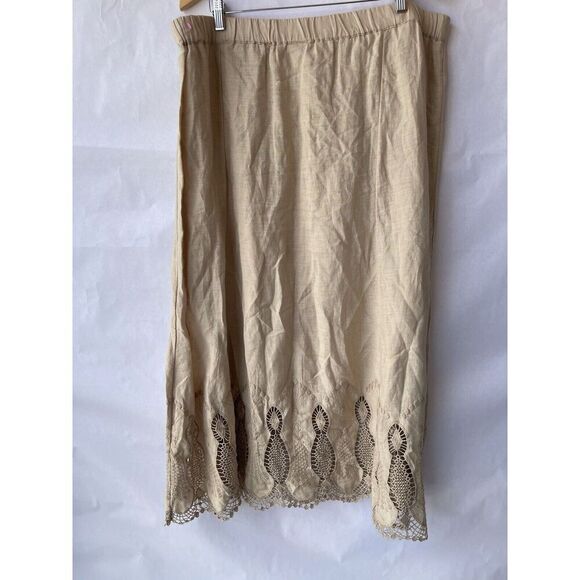 Chico’s 100% Linen Size 3 16/18 Crochet Maxi Skirt Embroidered Hem Boho Full - Picture 5 of 10